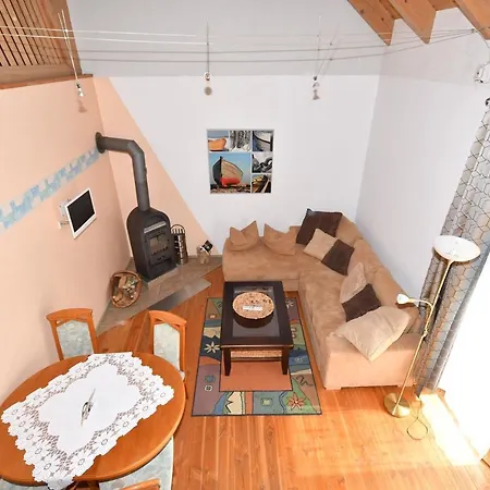 Apartment Ferienwohnung 1 *